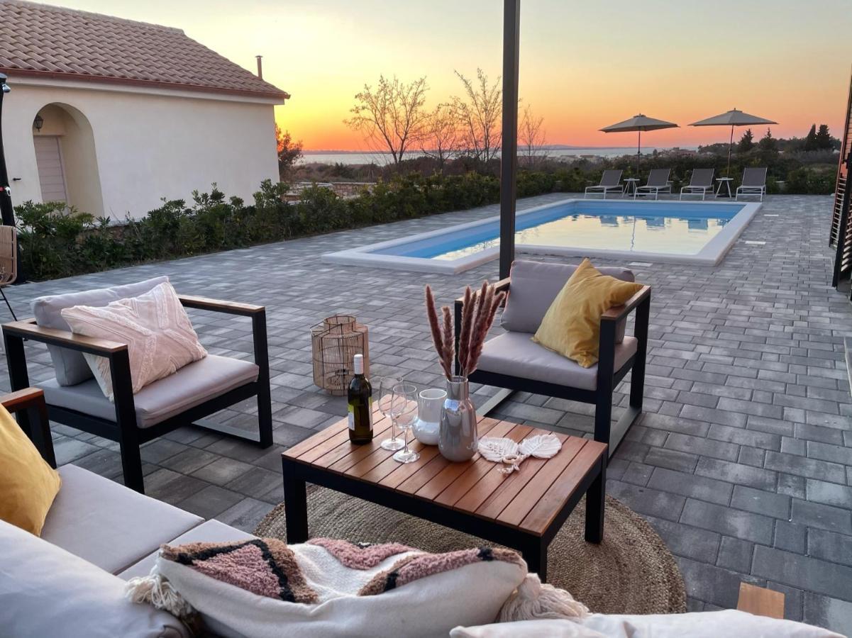 Villa Katarina - Grosser Pool Beheizt - Meerblick Vrsi Dış mekan fotoğraf